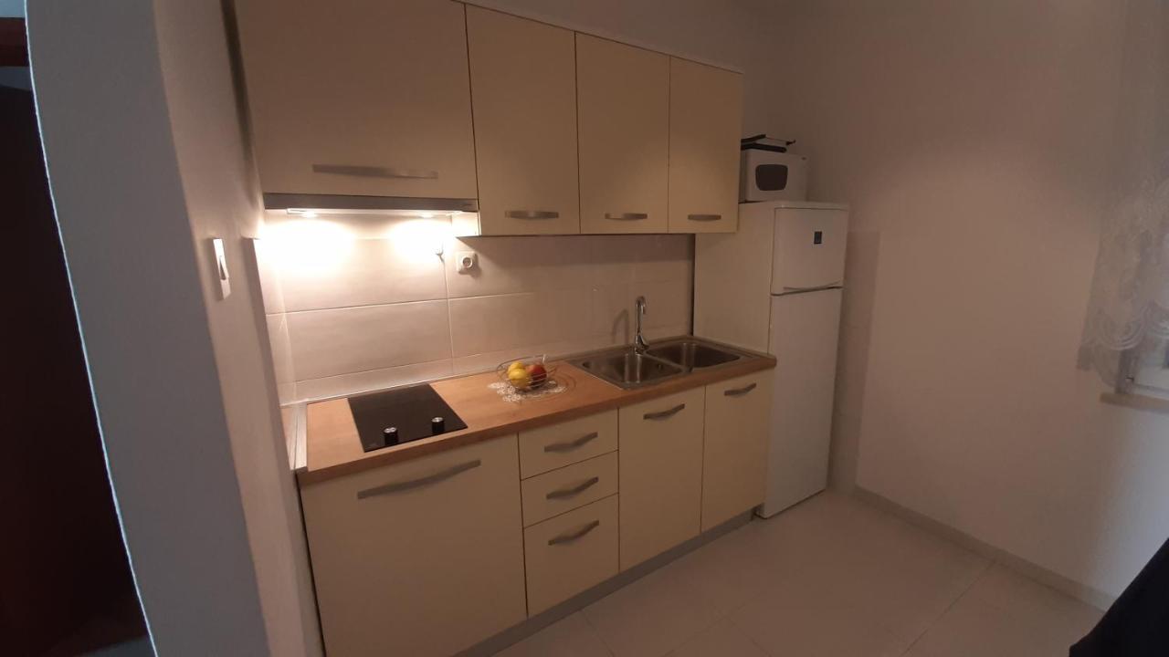 Apartments Kekica โนวาลยา ภายนอก รูปภาพ