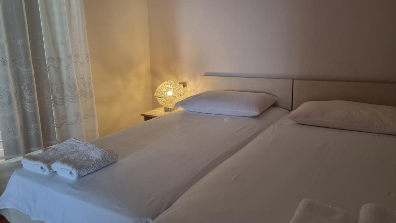 Apartments Kekica โนวาลยา ภายนอก รูปภาพ
