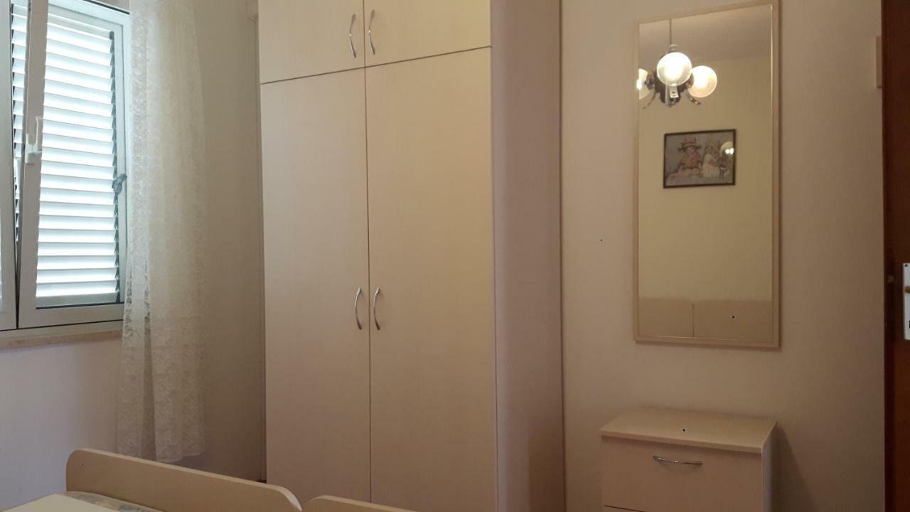 Apartments Kekica โนวาลยา ภายนอก รูปภาพ